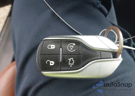 2020 Maserati Ghibli из США, поврежденный, VIN ZAM57XSA6L1356673